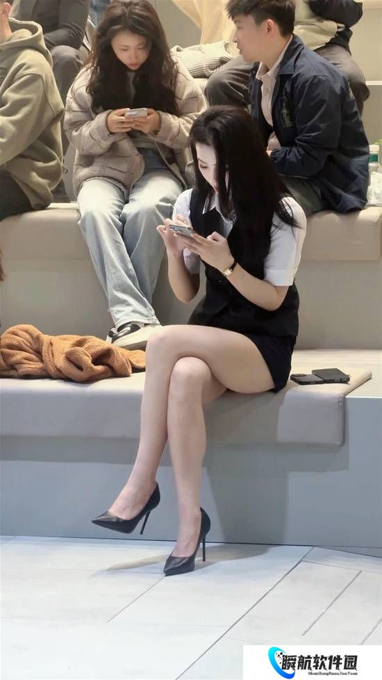 远离女色就找男娘是吧？一言为定的囧图