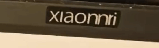 消费者买到xiaonnri电视哭笑不得 小米客服回应