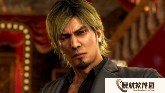 《如龙极3》保留了09年流行文化：用的是翻盖手机