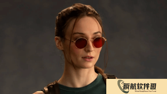 《古墓丽影》劳拉配音现身真人剧片场！情怀拉满了