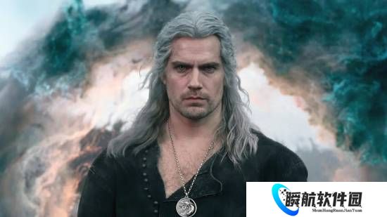 亨利卡维尔争议全盘点：好看的皮囊不代表好棒的判断力