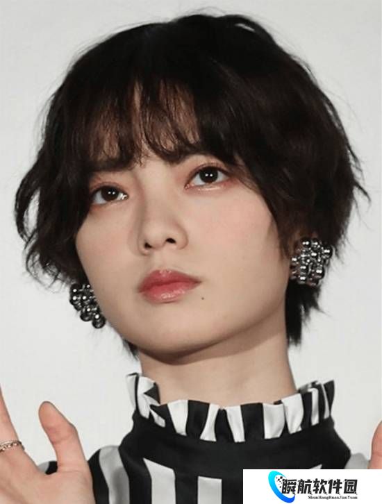 太想要孩子了！日本女偶像平手友梨奈被曝结婚内幕