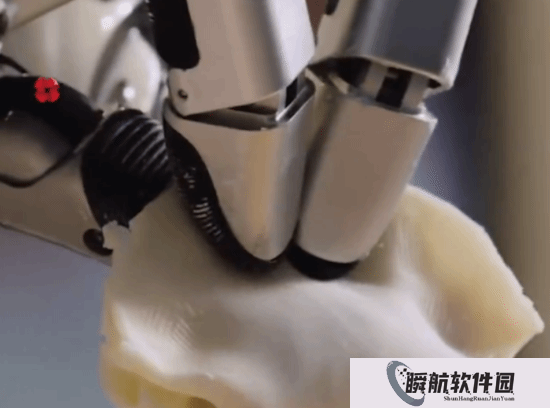 机器人都会包饺子了！指纹清晰可见