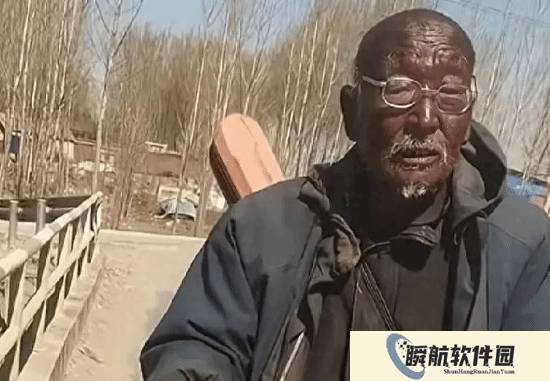 全体钓鱼佬降半目致敬 75岁“钓帝”黑大爷离世