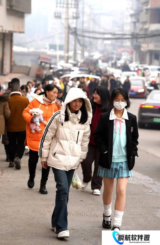 “家可以常回但不能久待”冲上热搜 7天定律引发共鸣