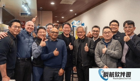 黄仁勋生日宴亲自向韩国客人倒酒！只为内存供应