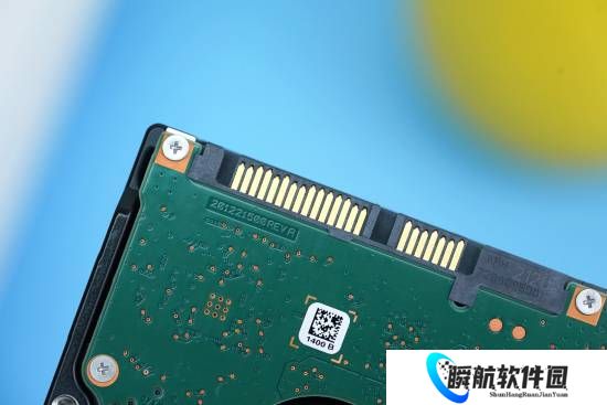 机械硬盘里这种稀有金属火了！钌价格创下历史新高：涨幅超200%