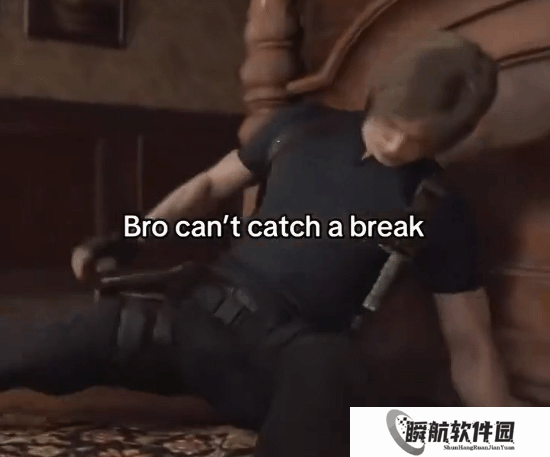 这下里昂驼背的原因找到了！这谁能顶得住？