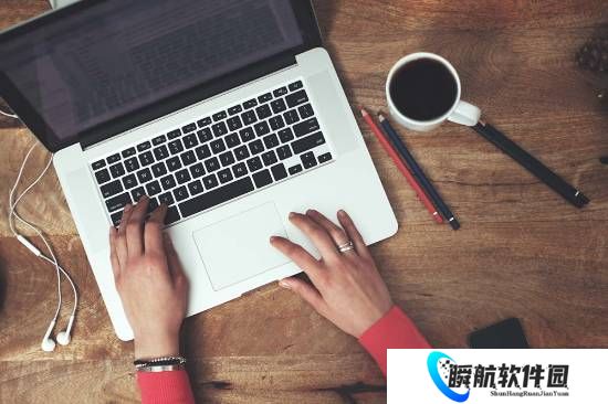 前同事背调一句话：男子月薪少5千