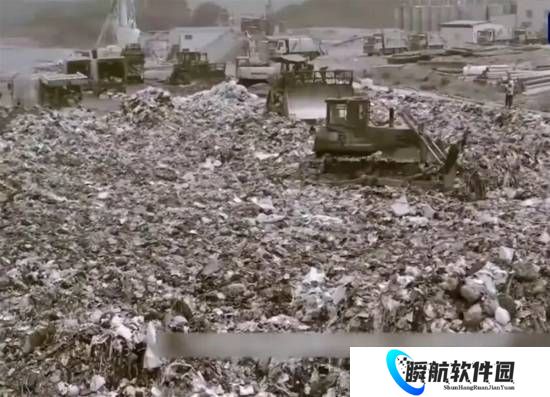 小区旁400万吨垃圾被挖出来了 清空一座20年垃圾山