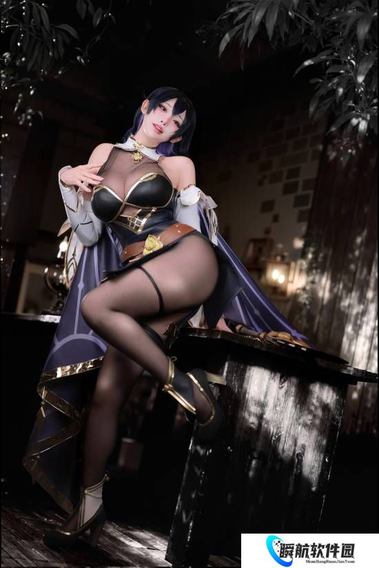 韩援Yasal发火辣姿势新图！侧漏丰满黑丝大腿太诱人